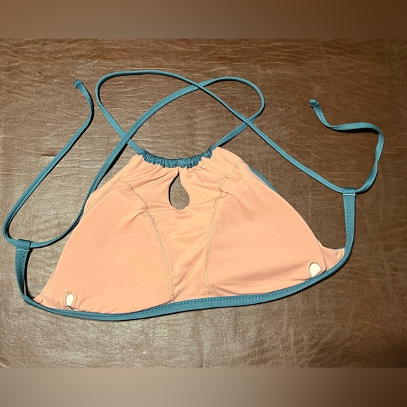 Patagonia Cliff Cruiser Top Tasmanian Teal NWOT Size Medium - Picture 7 of 9